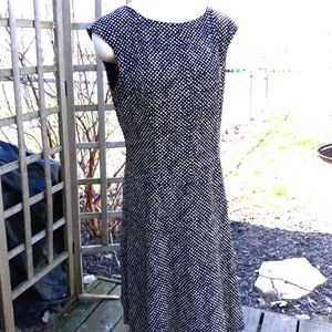 Exc Ralph Lauren Chaps Slvlss Pull-on dress sz Lg